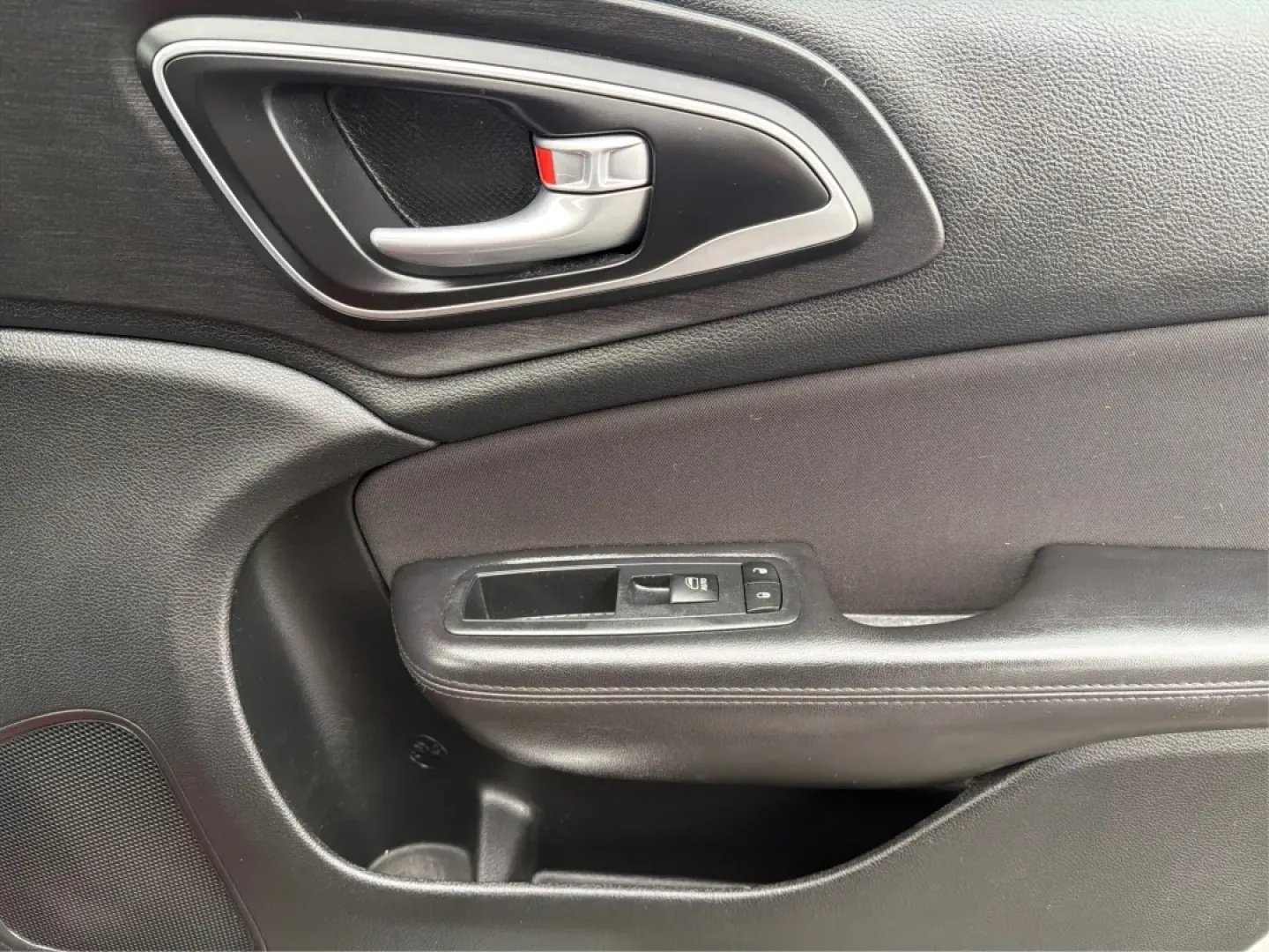 2015 Chrysler 200 Limited (1C3CCCAB7FN) with an Other engine, located at 1099 N County Rd 25A , Troy, OH, 45373, (937) 908-9800, 40.057079, -84.212883 - **Discover the Perfect Blend of Style and Comfort with the 2015 Chrysler 200 at Advantage Car and Credit - Troy!**<br /> <br /> Are you seeking a dependable sedan that can comfortably handle your daily commute while also adapting to weekend adventures? Look no further than this stunning 2015 Chrysle - Photo#19