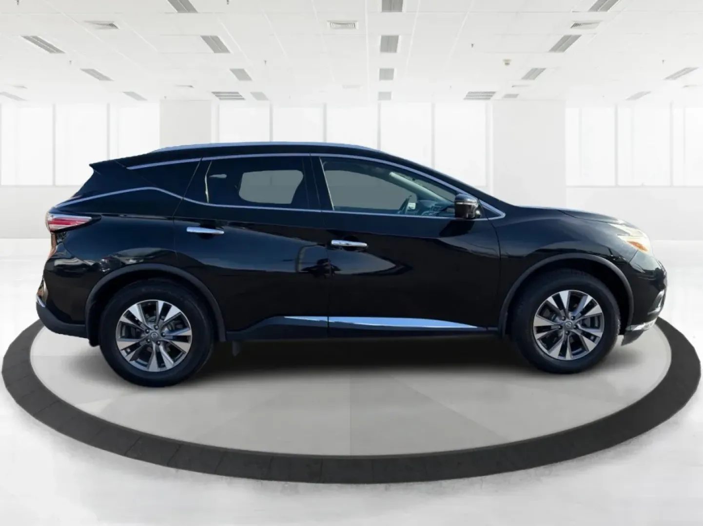 2017 Nissan Murano SL (5N1AZ2MH4HN) with an 3.5L V-6 DOHC engine, located at 8750 N County Rd 25A, Piqua, OH, 45356, (937) 908-9800, 40.164391, -84.232513 - Unleash your adventurous spirit with the 2017 Nissan Murano SL, a stylish and spacious SUV that's perfect for growing families, weekend getaways, or long commutes. Whether you're navigating the busy streets of Piqua, OH, or embarking on a road trip across the Midwest, this vehicle blends comfort, te - Photo#1