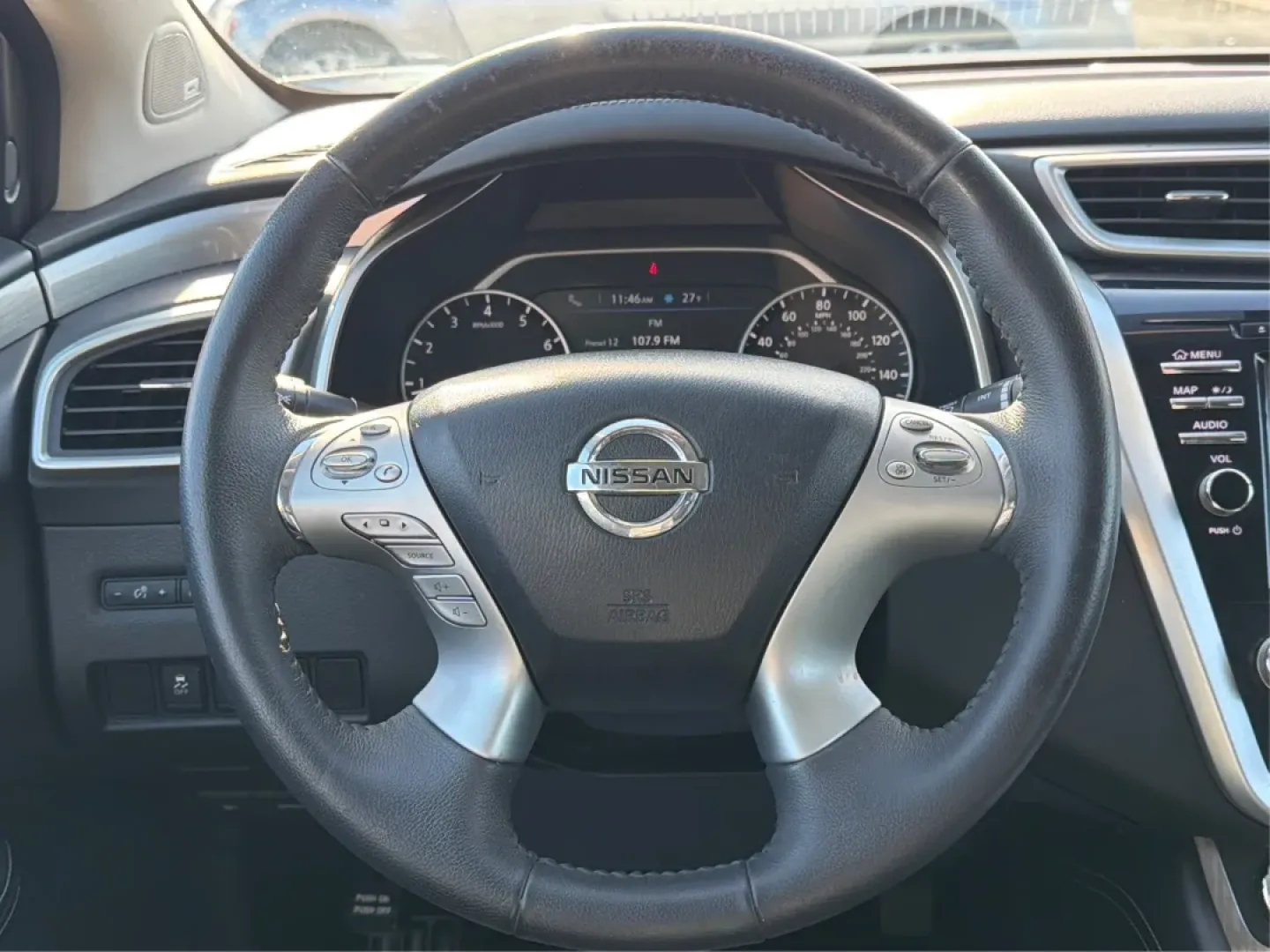 2017 Nissan Murano SL (5N1AZ2MH4HN) with an 3.5L V-6 DOHC engine, located at 8750 N County Rd 25A, Piqua, OH, 45356, (937) 908-9800, 40.164391, -84.232513 - Unleash your adventurous spirit with the 2017 Nissan Murano SL, a stylish and spacious SUV that's perfect for growing families, weekend getaways, or long commutes. Whether you're navigating the busy streets of Piqua, OH, or embarking on a road trip across the Midwest, this vehicle blends comfort, te - Photo#16