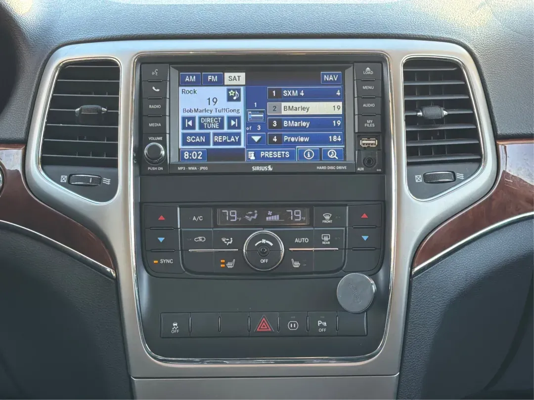 2011 Jeep Grand Cherokee Limited (1J4RR5GG7BC) with an Other engine, located at 1951 S Dayton Lakeview Rd., New Carlisle, OH, 45344, (937) 908-9800, 39.890999, -84.050255 - **Experience the Ultimate Adventure with This 2011 Jeep Grand Cherokee Limited!**<br /> <br /> Are you ready to elevate your weekend adventures and daily commutes? The 2011 Jeep Grand Cherokee Limited is designed for those who crave both versatility and luxury, making it the perfect choice for famil - Photo#13