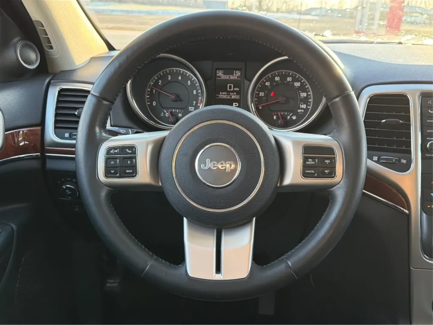 2011 Jeep Grand Cherokee Limited (1J4RR5GG7BC) with an Other engine, located at 1951 S Dayton Lakeview Rd., New Carlisle, OH, 45344, (937) 908-9800, 39.890999, -84.050255 - **Experience the Ultimate Adventure with This 2011 Jeep Grand Cherokee Limited!**<br /> <br /> Are you ready to elevate your weekend adventures and daily commutes? The 2011 Jeep Grand Cherokee Limited is designed for those who crave both versatility and luxury, making it the perfect choice for famil - Photo#16