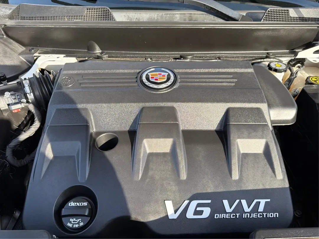 2016 Cadillac SRX Luxury Collection (3GYFNBE37GS) with an 3.6L V-6 gasoline direct injection engine, located at 8750 N County Rd 25A, Piqua, OH, 45356, (937) 908-9800, 40.164391, -84.232513 - **Elevate Your Journey: Own the 2016 Cadillac SRX Luxury Collection SUV Today!**<br /> <br /> Are you in search of a sophisticated vehicle that embraces both practicality and luxury? Look no further than this stunning 2016 Cadillac SRX Luxury Collection SUV, available now at Advantage Car and Credit - Photo#11