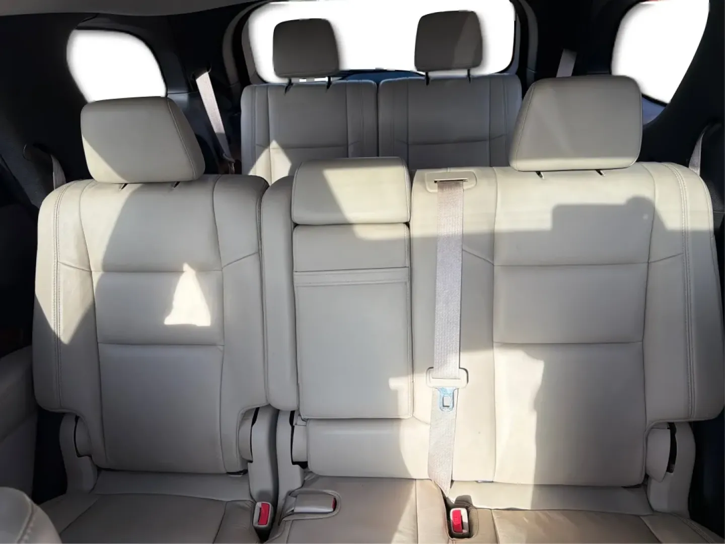 2014 Dodge Durango Limited (1C4RDJDG8EC) with an Other engine, located at 1230 East Main St, Xenia, OH, 45385, (937) 908-9800, 39.688026, -83.910172 - **Explore the Open Road in Style: 2014 Dodge Durango Limited Your Adventure Awaits!**<br /> <br /> Are you ready to elevate your driving experience? The 2014 Dodge Durango Limited, available at Advantage Car and Credit - Piqua, is the perfect blend of comfort, power, and versatility for families an - Photo#14