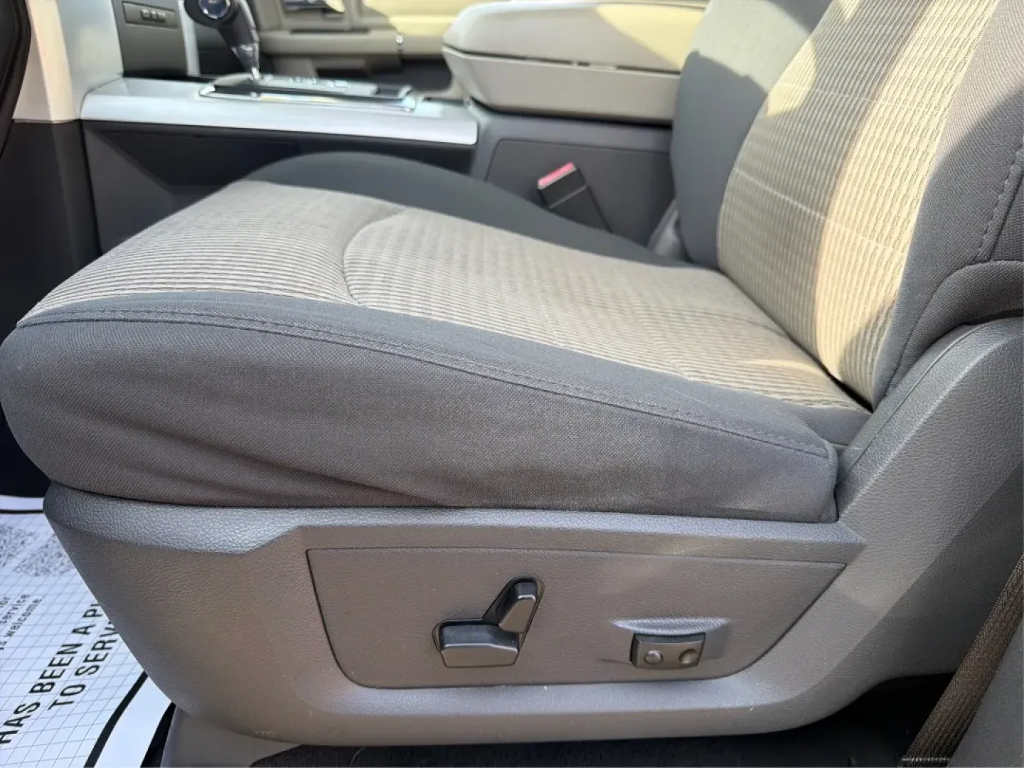 2011 Ram Ram 1500 SLT (1D7RV1GT7BS) with an HEMI 5.7L V-8 variable valve control engine, 5-Speed Automatic transmission, located at 8750 N County Rd 25A, Piqua, OH, 45356, (937) 908-9800, 40.164391, -84.232513 - **Unleash Adventure with the 2011 Ram 1500 SLT at Advantage Car and Credit - Piqua!**<br /> <br /> Are you ready to elevate your driving experience? Whether you're navigating busy city streets, embarking on weekend adventures, or tackling home improvement projects, the 2011 Ram 1500 SLT is the truck - Photo#17