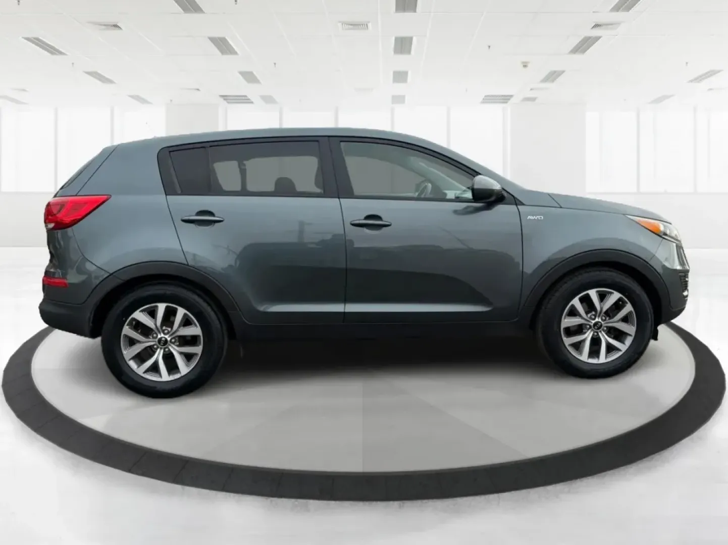 2015 Kia Sportage LX (KNDPBCAC6F7) with an Other engine, located at 1184 Kauffman Ave, Fairborn, OH, 45324, (937) 908-9800, 39.807072, -84.030914 - **Unleash Your Adventurous Spirit with the 2015 Kia Sportage LX in Moraine, OH!**<br /> <br /> Are you ready to elevate your lifestyle with a vehicle that perfectly marries practicality and style? The 2015 Kia Sportage LX is your ticket to unforgettable weekend adventures, family outings, and daily - Photo#1