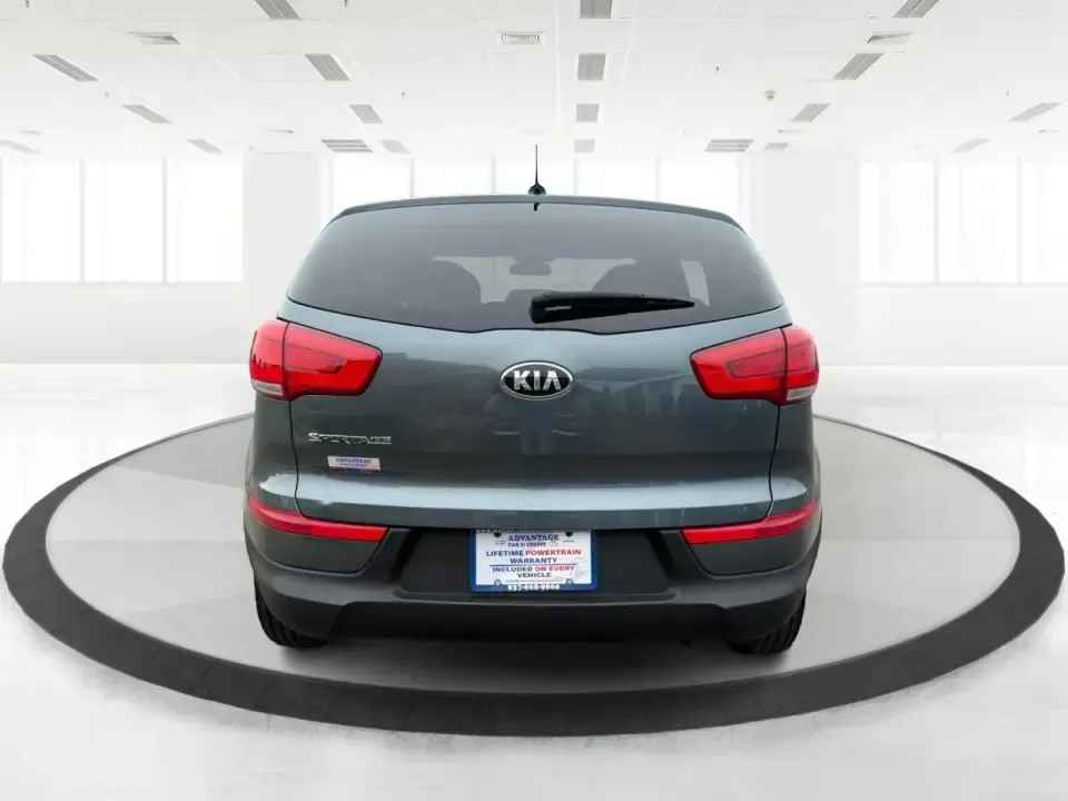 2015 Kia Sportage LX AWD (KNDPBCAC6F7) with an 2.4L V6 DOHC 24V engine, 6-Speed Automatic transmission, located at 4508 South Dixie Dr, Moraine, OH, 45439, (937) 908-9800, 39.689976, -84.218452 - Ready for weekend getaways to Caesar Creek, snowy school runs, or a daily commute down I75 and SR725? This **2015 Kia Sportage LX AWD** is the kind of practical crossover that fits real life in Moraine-easy to park, comfortable for five, and confident when the weather turns. Finished in **Mineral Si - Photo#3
