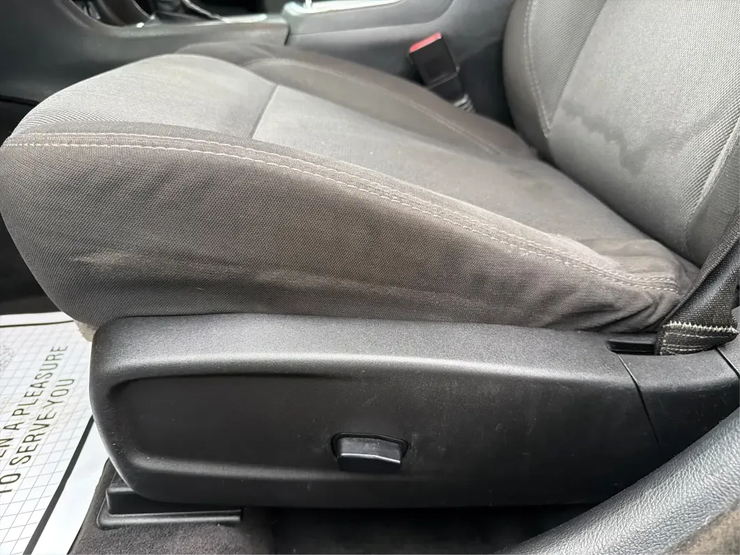 2015 Dodge Charger SE (2C3CDXBG3FH) with an 3.6L V-6 DOHC engine, located at 8750 N County Rd 25A, Piqua, OH, 45356, (937) 908-9800, 40.164391, -84.232513 - Experience the thrill of the open road with the 2015 Dodge Charger SE, a powerful sedan that perfectly balances performance and comfort. This vehicle is an ideal choice for those looking to elevate their daily commute or make unforgettable road trips. Whether you're navigating through the charming s - Photo#18