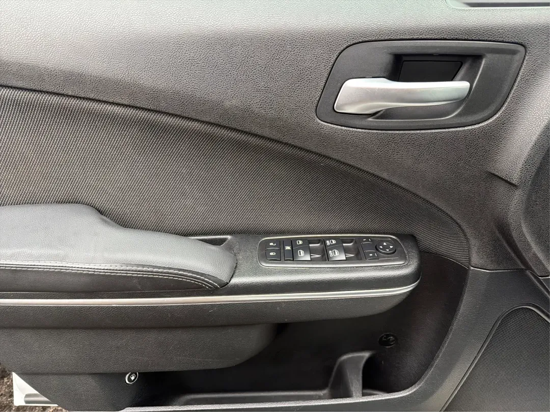 2015 Dodge Charger SE (2C3CDXBG3FH) with an 3.6L V-6 DOHC engine, located at 8750 N County Rd 25A, Piqua, OH, 45356, (937) 908-9800, 40.164391, -84.232513 - Experience the thrill of the open road with the 2015 Dodge Charger SE, a powerful sedan that perfectly balances performance and comfort. This vehicle is an ideal choice for those looking to elevate their daily commute or make unforgettable road trips. Whether you're navigating through the charming s - Photo#19