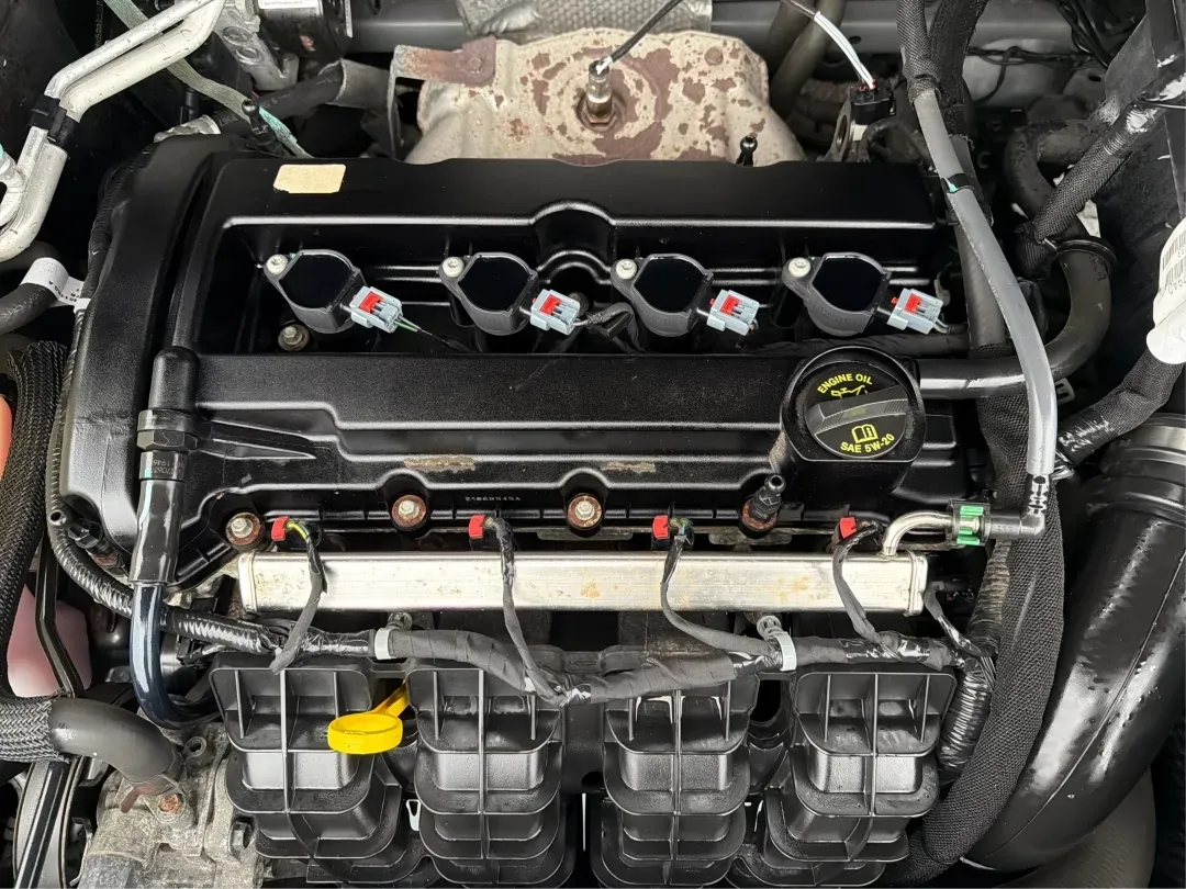 2017 Jeep Compass High Altitude 4x4 (1C4NJDEBXHD) with an 2.4L I-4 DOHC engine, located at 4508 South Dixie Dr, Moraine, OH, 45439, (937) 908-9800, 39.689976, -84.218452 - **Adventure Awaits with the 2017 Jeep Compass High Altitude 4x4!**<br /> <br /> If you're dreaming of weekend getaways, outdoor excursions, or simply need a reliable vehicle for your daily commute, the 2017 Jeep Compass High Altitude 4x4 is your ticket to adventure. Here at Advantage Car and Credit - Photo#11