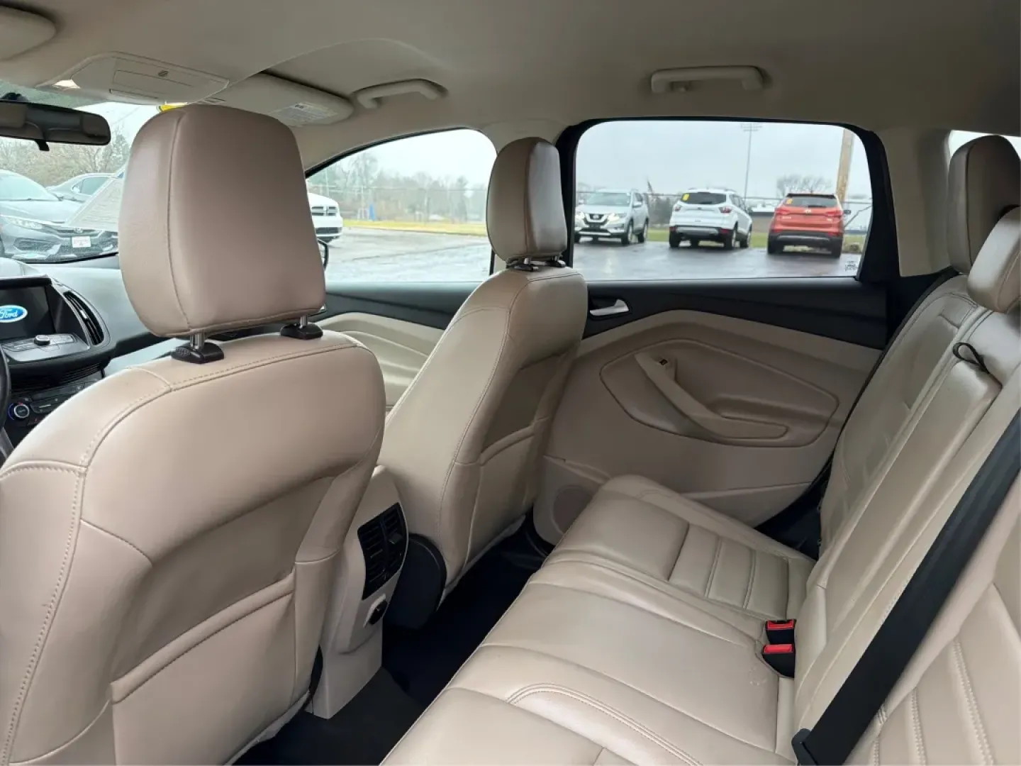 2019 Ford Escape SEL 4WD (1FMCU9HD4KU) with an 1.5L L4 DOHC 16V engine, 6-Speed Automatic transmission, located at 4508 South Dixie Dr, Moraine, OH, 45439, (937) 908-9800, 39.689976, -84.218452 - **Adventure Awaits in the 2019 Ford Escape SEL 4WD: Your Next Family SUV!**<br /> <br /> Embrace the thrill of adventure without compromising comfort and safety with the 2019 Ford Escape SEL 4WD, now available at Advantage Car and Credit - Moraine. Perfect for growing families or anyone seeking a ve - Photo#10