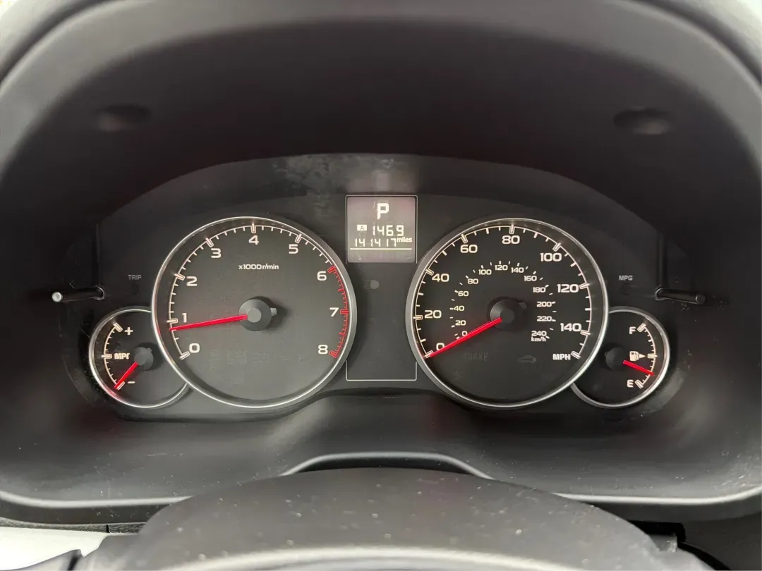 2014 Subaru Outback 2.5i (4S4BRCAC5E3) with an 2.5L H-4 DOHC engine, located at 1230 East Main St, Xenia, OH, 45385, (937) 908-9800, 39.688026, -83.910172 - **Adventure Awaits with the 2014 Subaru Outback 2.5i at Advantage Car and Credit - Xenia!**<br /> <br /> Are you ready to elevate your lifestyle with a vehicle designed for both comfort and adventure? The 2014 Subaru Outback 2.5i is your perfect companion for weekend getaways, family road trips, or - Photo#14