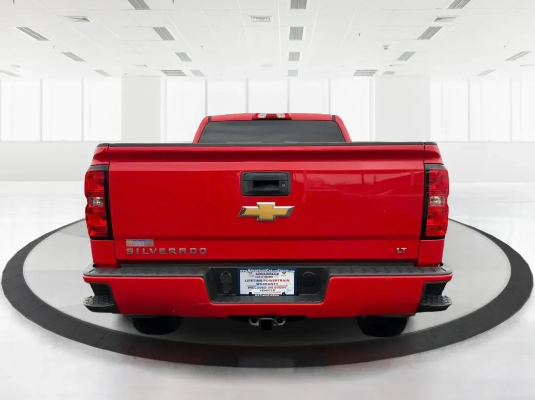 2017 Chevrolet Silverado 1500 2LT (1GCVKREC2HZ) with an EcoTec3 4.3L V-6 gasoline direct injection engine, located at 1184 Kauffman Ave, Fairborn, OH, 45324, (937) 908-9800, 39.807072, -84.030914 - 2017 Chevrolet Silverado 1500 2LT - Photo#3