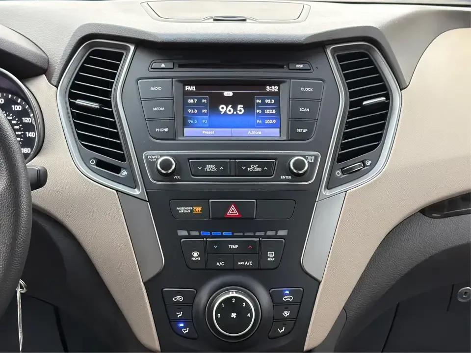 2017 Hyundai Santa Fe 2.4L (5NMZTDLB2HH) with an Theta II 2.4L I-4 gasoline direct injection engine, 6A transmission, located at 4508 South Dixie Dr, Moraine, OH, 45439, (937) 908-9800, 39.689976, -84.218452 - **Elevate Your Family Adventures with the 2017 Hyundai Santa Fe at Advantage Car and Credit!**<br /> <br /> Are you searching for the perfect vehicle to accommodate your growing family or to enhance your weekend getaways? Look no further! The 2017 Hyundai Santa Fe is a versatile and spacious SUV des - Photo#13