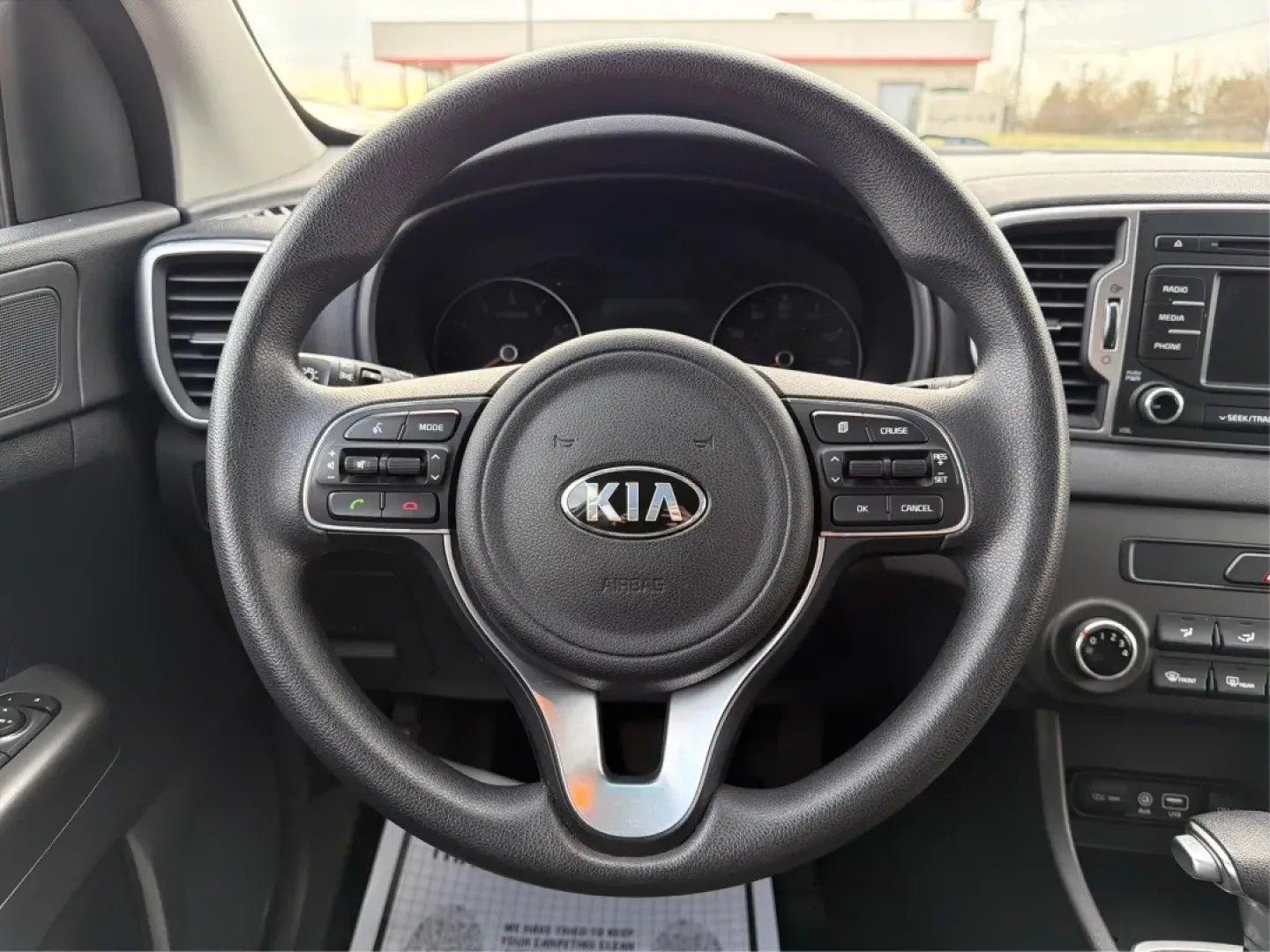 2017 Kia Sportage LX (KNDPMCAC2H7) with an Theta II 2.4L I-4 gasoline direct injection engine, 6A transmission, located at 1230 East Main St, Xenia, OH, 45385, (937) 908-9800, 39.688026, -83.910172 - **Adventure Awaits with the 2017 Kia Sportage LX at Advantage Car and Credit - Riverside!**<br /> <br /> Are you looking for a versatile crossover that seamlessly fits into your active lifestyle? The 2017 Kia Sportage LX is your ticket to weekend adventures, family road trips, and daily commutes. Wi - Photo#16