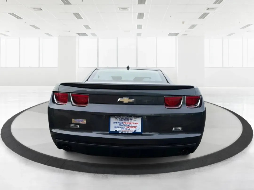 2013 Chevrolet Camaro 2LS (2G1FA1E35D9) with an 3.6L V-6 gasoline direct injection engine, located at 1951 S Dayton Lakeview Rd., New Carlisle, OH, 45344, (937) 908-9800, 39.890999, -84.050255 - Experience the thrill of the open road with the 2013 Chevrolet Camaro 2LS, an exhilarating coupe that effortlessly blends style, performance, and practicality. Ideal for weekend adventures, daily commuting, or simply turning heads as you cruise through Troy, OH, this vehicle is built for those who a - Photo#3