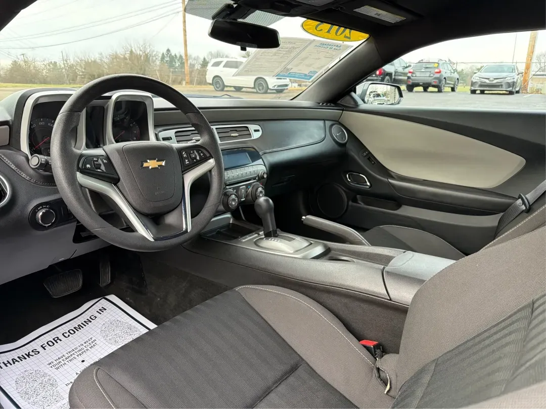 2013 Chevrolet Camaro 2LS (2G1FA1E35D9) with an 3.6L V-6 gasoline direct injection engine, located at 1951 S Dayton Lakeview Rd., New Carlisle, OH, 45344, (937) 908-9800, 39.890999, -84.050255 - Experience the thrill of the open road with the 2013 Chevrolet Camaro 2LS, an exhilarating coupe that effortlessly blends style, performance, and practicality. Ideal for weekend adventures, daily commuting, or simply turning heads as you cruise through Troy, OH, this vehicle is built for those who a - Photo#9
