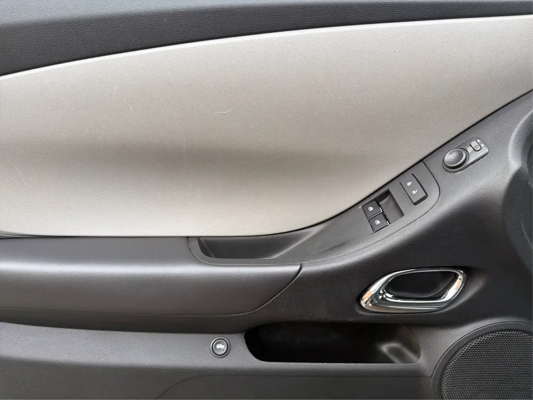 2013 Chevrolet Camaro 2LS (2G1FA1E35D9) with an 3.6L V-6 gasoline direct injection engine, located at 1951 S Dayton Lakeview Rd., New Carlisle, OH, 45344, (937) 908-9800, 39.890999, -84.050255 - Experience the thrill of the open road with the 2013 Chevrolet Camaro 2LS, an exhilarating coupe that effortlessly blends style, performance, and practicality. Ideal for weekend adventures, daily commuting, or simply turning heads as you cruise through Troy, OH, this vehicle is built for those who a - Photo#18