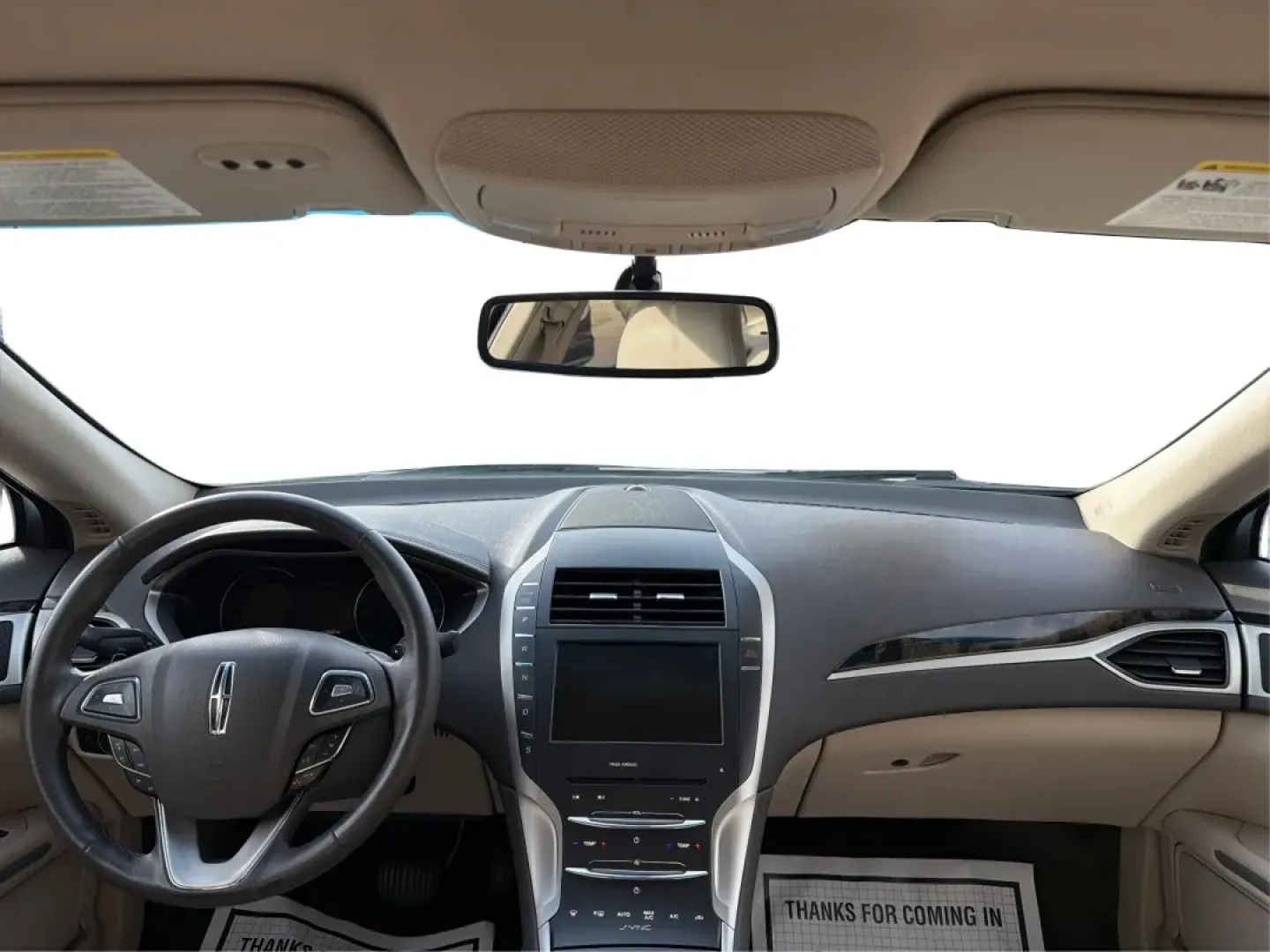 2016 Lincoln MKZ Base (3LN6L2G96GR) with an 2.0L L4 DOHC 16V engine, 6A transmission, located at 880 E. National Road, Vandalia, OH, 45377, (937) 908-9800, 39.891918, -84.183594 - **Elevate Your Commuting Experience with the 2016 Lincoln MKZ at Advantage Car and Credit - Vandalia!**<br /> <br /> Are you ready to transform your daily commute into a luxurious experience? The 2016 Lincoln MKZ is the perfect blend of sophistication and performance, ideal for those who refuse to c - Photo#21