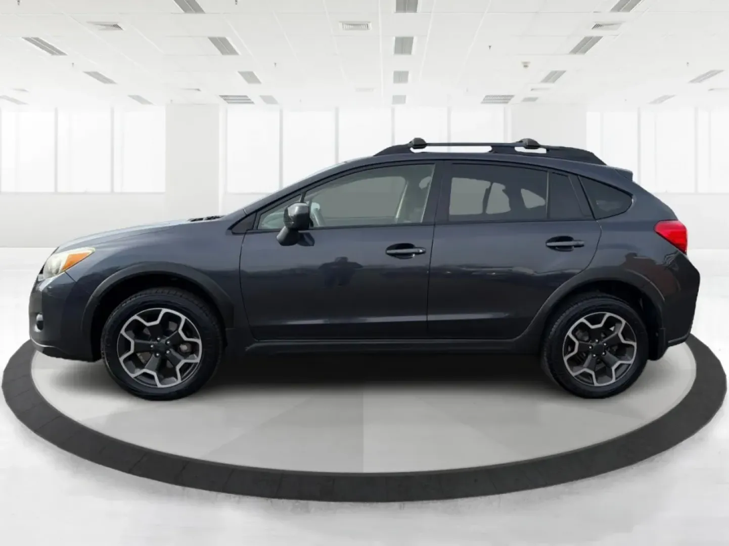 2014 Subaru XV Crosstrek 2.0i Premium (JF2GPACC4E8) with an 2L H-4 DOHC engine, located at 1951 S Dayton Lakeview Rd., New Carlisle, OH, 45344, (937) 908-9800, 39.890999, -84.050255 - Are you ready to elevate your lifestyle with a versatile vehicle that can handle both your daily commutes and weekend adventures? Look no further than this stunning 2014 Subaru XV Crosstrek 2.0i Premium, available now at Advantage Car and Credit - Riverside. Located at 401 Woodman Dr, Riverside, OH - Photo#5