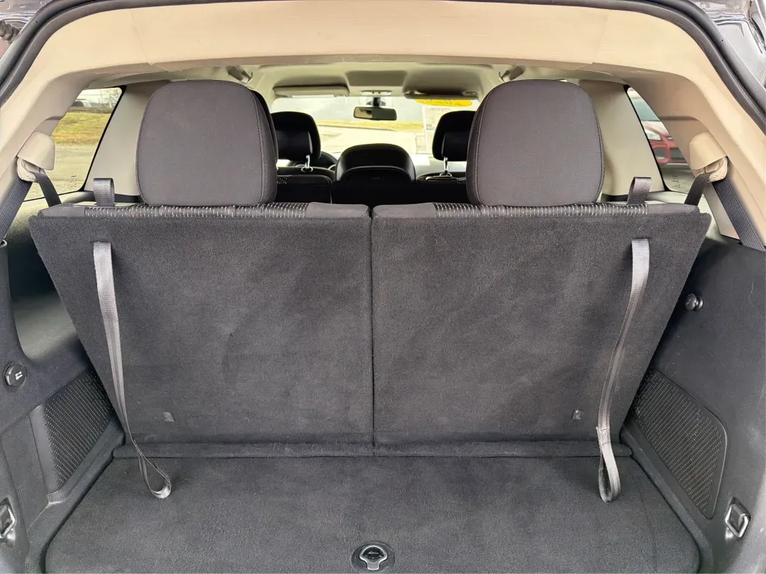 2020 Dodge Journey SE Value (3C4PDCABXLT) with an Tigershark MultiAir 2.4L I-4 DOHC engine, located at 1951 S Dayton Lakeview Rd., New Carlisle, OH, 45344, (937) 908-9800, 39.890999, -84.050255 - **Discover Adventure with the 2020 Dodge Journey SE Value - Perfect for Your Family Road Trips!**<br /> <br /> Are you ready to elevate your family's adventures or daily commutes? Look no further than the 2020 Dodge Journey SE Value SUV, available now at Advantage Car and Credit - Riverside! This ve - Photo#12