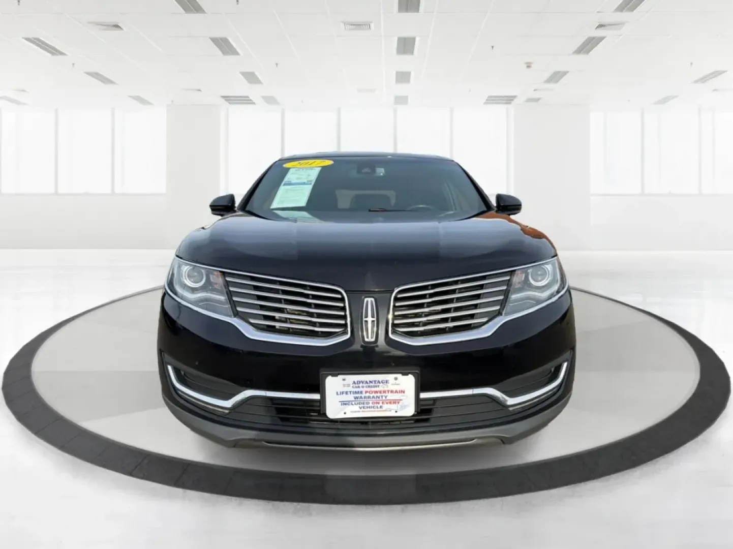 2017 Lincoln MKX Select (2LMPJ6KR7HB) with an 3.7L V6 DOHC 24V engine, 6A transmission, located at 8750 N County Rd 25A, Piqua, OH, 45356, (937) 908-9800, 40.164391, -84.232513 - **Elevate Your Family Adventures with the 2017 Lincoln MKX at Advantage Car and Credit!**<br /> <br /> Are you ready to transform your daily drive into a luxurious experience? The 2017 Lincoln MKX, available now at Advantage Car and Credit in New Carlisle, OH, is the perfect SUV for families and com - Photo#7