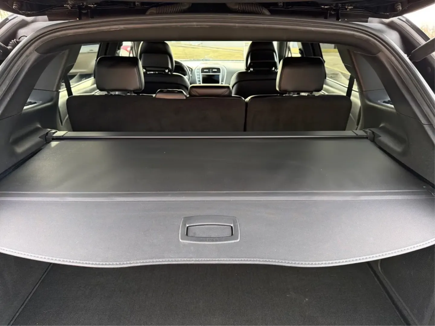 2017 Lincoln MKX Select (2LMPJ6KR7HB) with an 3.7L V6 DOHC 24V engine, 6A transmission, located at 8750 N County Rd 25A, Piqua, OH, 45356, (937) 908-9800, 40.164391, -84.232513 - **Elevate Your Family Adventures with the 2017 Lincoln MKX at Advantage Car and Credit!**<br /> <br /> Are you ready to transform your daily drive into a luxurious experience? The 2017 Lincoln MKX, available now at Advantage Car and Credit in New Carlisle, OH, is the perfect SUV for families and com - Photo#12