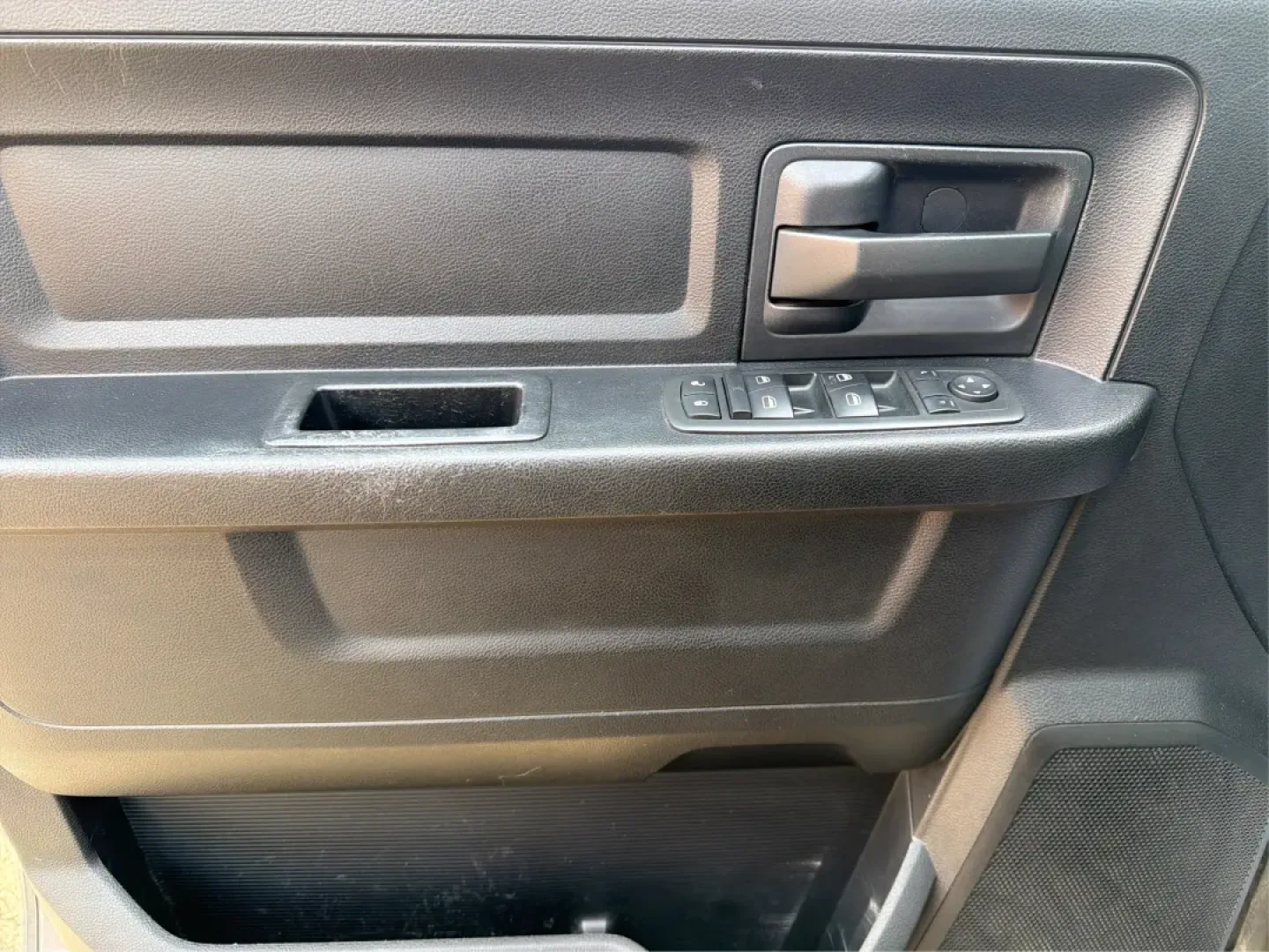 2013 Ram 1500 Tradesman (1C6RR7FT7DS) with an Other engine, located at 401 Woodman Dr, Riverside, OH, 45431, (937) 908-9800, 39.760899, -84.123421 - Are you ready to elevate your adventures and embrace the open road? Whether you're hauling gear for a weekend camping trip or tackling your daily commute, the 2013 Ram 1500 Tradesman is the versatile truck you've been searching for. With its rugged design and powerful performance, this pickup provid - Photo#17