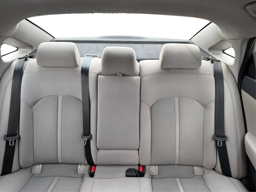 2017 Hyundai Sonata Base (5NPE24AF8HH) with an Other engine, located at 4508 South Dixie Dr, Moraine, OH, 45439, (937) 908-9800, 39.689976, -84.218452 - ### Drive Your Dream: 2017 Hyundai Sonata Perfect for Families and Commuters Alike!<br /> <br /> Looking for a reliable sedan that fits seamlessly into your busy lifestyle? The 2017 Hyundai Sonata is here to make every drive a pleasure, whether you're commuting to work, shuttling kids to soccer pra - Photo#14