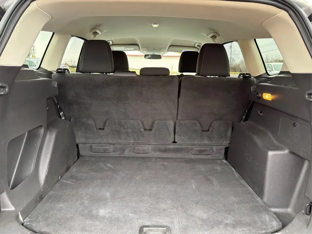 2017 Ford Escape SE (1FMCU0GD1HU) with an Other engine, located at 4508 South Dixie Dr, Moraine, OH, 45439, (937) 908-9800, 39.689976, -84.218452 - Are you ready to elevate your driving experience? Whether you're navigating daily commutes, embarking on weekend getaways, or simply enjoying family outings, the 2017 Ford Escape SE is the perfect companion for your active lifestyle. This well-appointed SUV promises versatility and comfort, making i - Photo#12