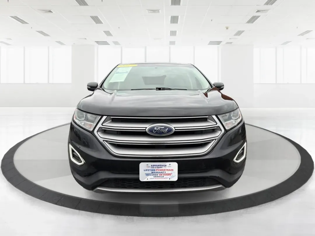 2017 Ford Edge Titanium (2FMPK4K92HB) with an Other engine, located at 4508 South Dixie Dr, Moraine, OH, 45439, (937) 908-9800, 39.689976, -84.218452 - **Unleash Adventure with the 2017 Ford Edge Titanium at Advantage Car and Credit Moraine! Experience Comfort, Style, and Affordability!**<br /> <br /> Are you searching for the perfect SUV to enhance your family adventures or accommodate your daily commute in style? Look no further than this stunni - Photo#7