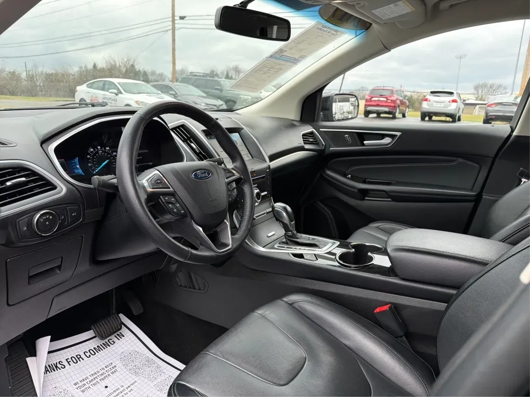 2017 Ford Edge Titanium (2FMPK4K92HB) with an Other engine, located at 4508 South Dixie Dr, Moraine, OH, 45439, (937) 908-9800, 39.689976, -84.218452 - **Unleash Adventure with the 2017 Ford Edge Titanium at Advantage Car and Credit Moraine! Experience Comfort, Style, and Affordability!**<br /> <br /> Are you searching for the perfect SUV to enhance your family adventures or accommodate your daily commute in style? Look no further than this stunni - Photo#9