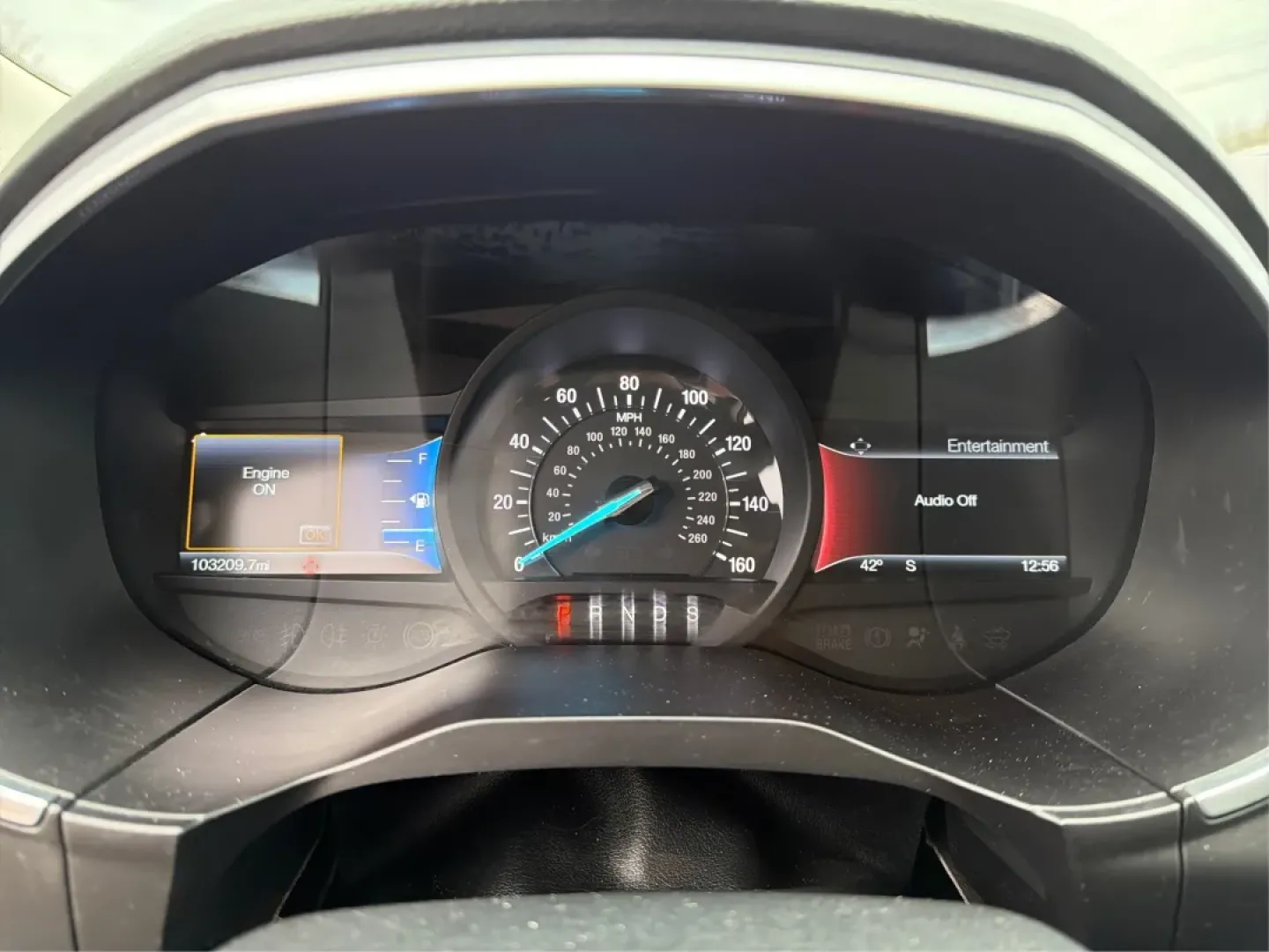 2017 Ford Edge Titanium (2FMPK4K92HB) with an 2.0L L4 DOHC 16V engine, 6A transmission, located at 4508 South Dixie Dr, Moraine, OH, 45439, (937) 908-9800, 39.689976, -84.218452 - **Unleash Adventure with the 2017 Ford Edge Titanium at Advantage Car and Credit Moraine! Experience Comfort, Style, and Affordability!**<br /> <br /> Are you searching for the perfect SUV to enhance your family adventures or accommodate your daily commute in style? Look no further than this stunni - Photo#15