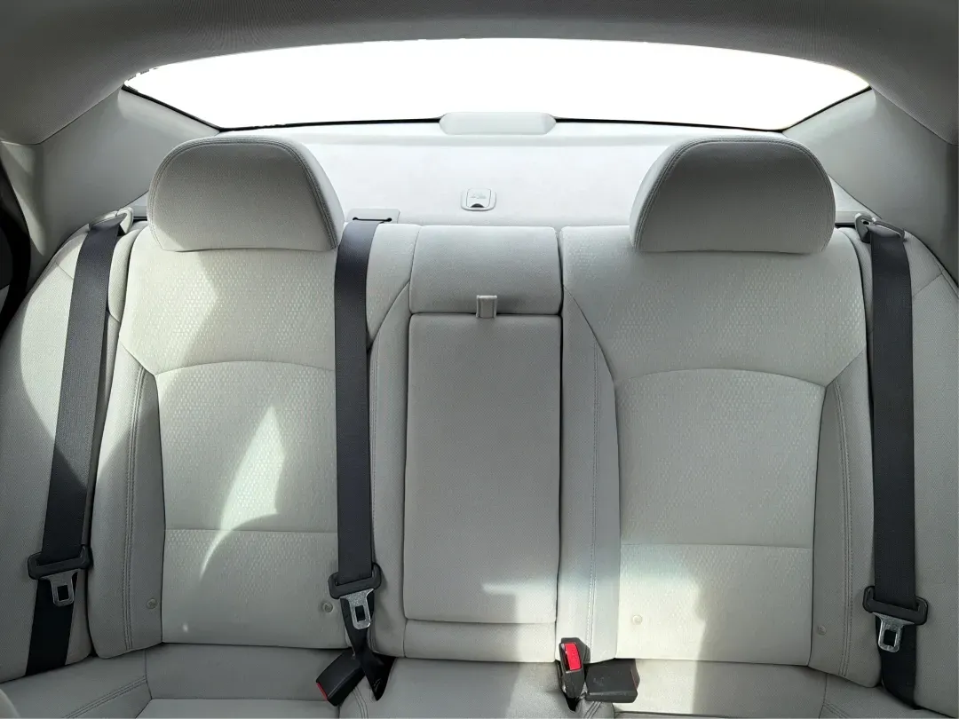 2015 Kia Optima LX (KNAGM4A73F5) with an Theta II 2.4L I-4 gasoline direct injection engine, located at 1951 S Dayton Lakeview Rd., New Carlisle, OH, 45344, (937) 908-9800, 39.890999, -84.050255 - Are you looking for a reliable sedan that combines style, comfort, and affordability? Look no further! At Advantage Car and Credit in New Carlisle, OH, we are excited to present this stunning 2015 Kia Optima LX, perfect for anyone from budget-conscious buyers to those needing a dependable vehicle fo - Photo#14