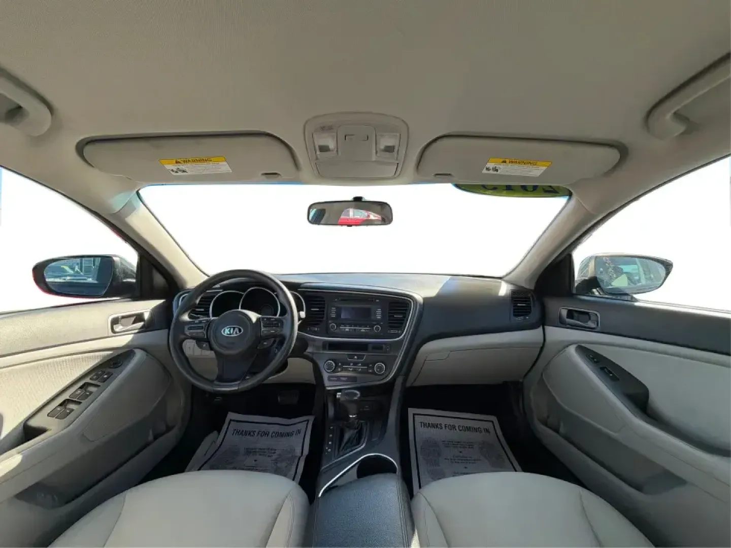 2015 Kia Optima LX (KNAGM4A73F5) with an Theta II 2.4L I-4 gasoline direct injection engine, 6-Speed Automatic transmission, located at 1951 S Dayton Lakeview Rd., New Carlisle, OH, 45344, (937) 908-9800, 39.890999, -84.050255 - Are you looking for a reliable sedan that combines style, comfort, and affordability? Look no further! At Advantage Car and Credit in New Carlisle, OH, we are excited to present this stunning 2015 Kia Optima LX, perfect for anyone from budget-conscious buyers to those needing a dependable vehicle fo - Photo#20