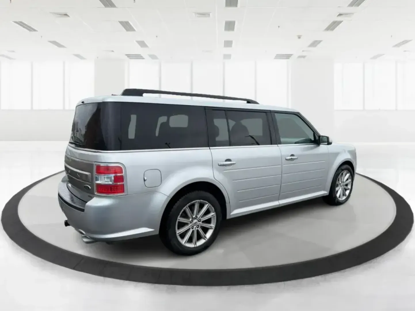 2016 Ford Flex Limited (2FMHK6D8XGB) with an 3.5L V-6 DOHC engine, 6A transmission, located at 1099 N County Rd 25A , Troy, OH, 45373, (937) 908-9800, 40.057079, -84.212883 - **Adventure Awaits with the 2016 Ford Flex Limited Perfect for Family Road Trips!**<br /> <br /> Looking for the ideal family vehicle that combines spaciousness, comfort, and reliability? At Advantage Car and Credit in Troy, OH, we present the 2016 Ford Flex Limited, an SUV designed for all your fa - Photo#2