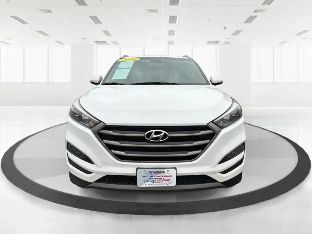 2016 Hyundai Tucson Sport (KM8J3CA26GU) with an 1.6L I-4 gasoline direct injection engine, located at 1230 East Main St, Xenia, OH, 45385, (937) 908-9800, 39.688026, -83.910172 - Discover a world of adventure with the 2016 Hyundai Tucson Sport, the perfect SUV for active families and weekend explorers alike! With its stylish Dazzling White exterior and spacious interior, this vehicle is designed for those who crave both comfort and versatility. Whether you're navigating thro - Photo#7