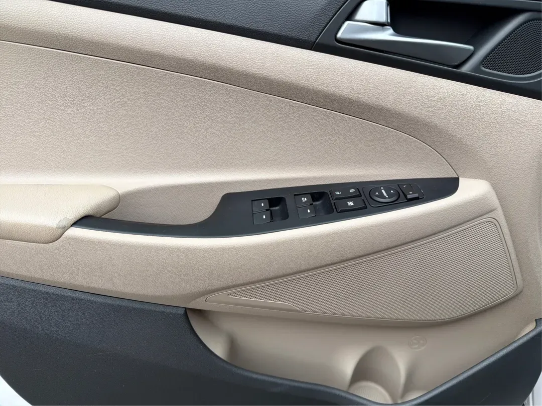 2016 Hyundai Tucson Sport (KM8J3CA26GU) with an 1.6L I-4 gasoline direct injection engine, located at 1230 East Main St, Xenia, OH, 45385, (937) 908-9800, 39.688026, -83.910172 - Discover a world of adventure with the 2016 Hyundai Tucson Sport, the perfect SUV for active families and weekend explorers alike! With its stylish Dazzling White exterior and spacious interior, this vehicle is designed for those who crave both comfort and versatility. Whether you're navigating thro - Photo#18