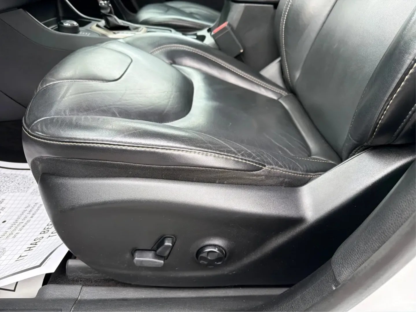 2016 Jeep Cherokee Limited (1C4PJMDB4GW) with an Other engine, located at 401 Woodman Dr, Riverside, OH, 45431, (937) 908-9800, 39.760899, -84.123421 - **Explore Adventure with the 2016 Jeep Cherokee Limited Your Ultimate Crossover Companion!**<br /> <br /> Are you ready to elevate your lifestyle with a vehicle that adapts to your needs? The 2016 Jeep Cherokee Limited is the perfect blend of comfort, style, and versatility, making it an ideal choi - Photo#18