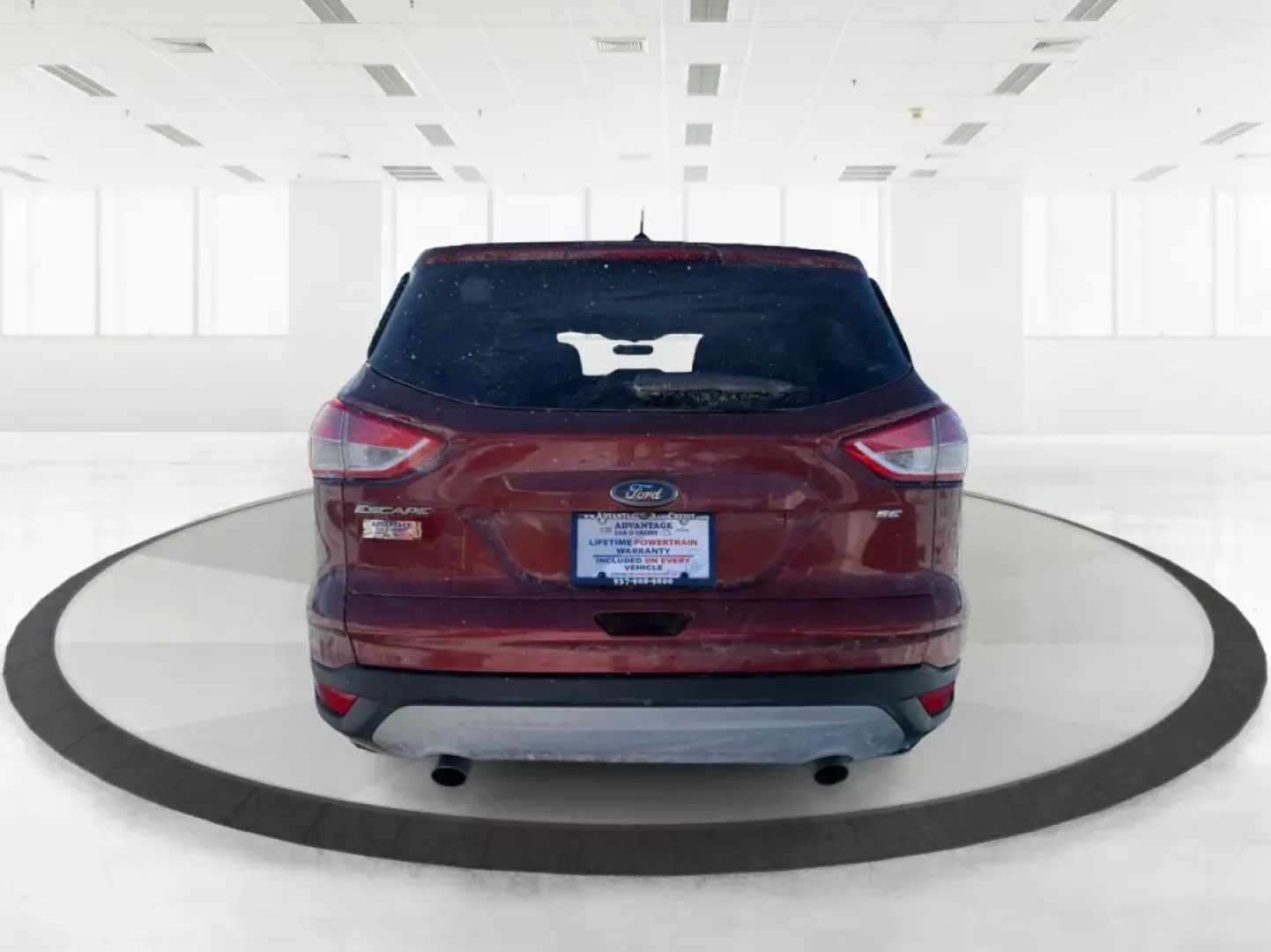 2016 Ford Escape SE (1FMCU0G79GU) with an Other engine, located at 1230 East Main St, Xenia, OH, 45385, (937) 908-9800, 39.688026, -83.910172 - **Adventure Awaits with the 2016 Ford Escape SE Your Perfect Companion for Life on the Go!**<br /> <br /> Are you ready to elevate your driving experience? The 2016 Ford Escape SE is not just a vehicle; it's a lifestyle upgrade designed for those who crave versatility and comfort. Whether you're a - Photo#3