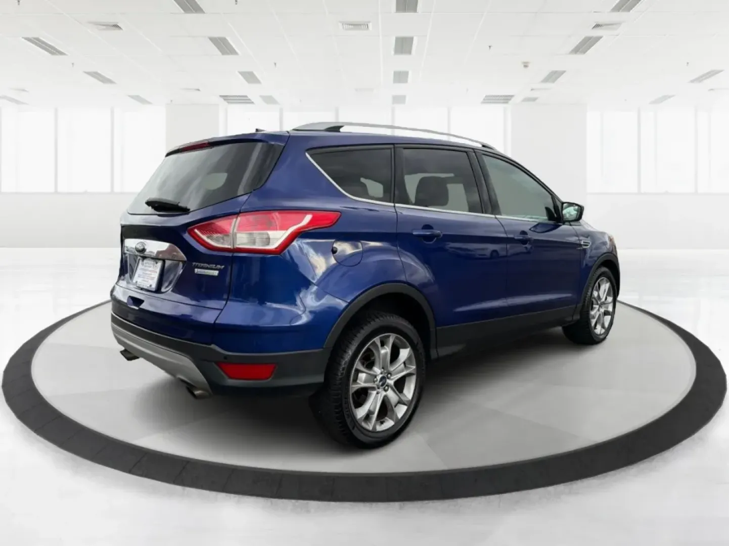 2015 Ford Escape Titanium (1FMCU0J92FU) with an 2.0L L4 DOHC 16V engine, 6-Speed Automatic transmission, located at 880 E. National Road, Vandalia, OH, 45377, (937) 908-9800, 39.891918, -84.183594 - **Adventure Awaits with the 2015 Ford Escape Titanium Your Ideal SUV for Every Journey!**<br /> <br /> Are you looking for the perfect vehicle to accommodate family outings, weekend adventures, or long commutes? The 2015 Ford Escape Titanium, available now at Advantage Car and Credit in Vandalia, O - Photo#2