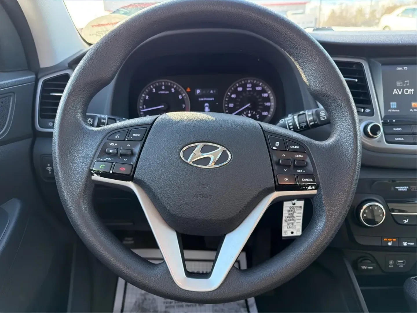 2018 Hyundai Tucson SEL (KM8J3CA43JU) with an Nu 2L I-4 gasoline direct injection engine, located at 8750 N County Rd 25A, Piqua, OH, 45356, (937) 908-9800, 40.164391, -84.232513 - Are you ready to elevate your adventures? Whether you're a growing family in need of a reliable SUV or a commuter looking for comfort on long drives, this 2018 Hyundai Tucson SEL is your ticket to a life filled with experiences. Discover the perfect blend of performance, safety, and technology at Ad - Photo#16