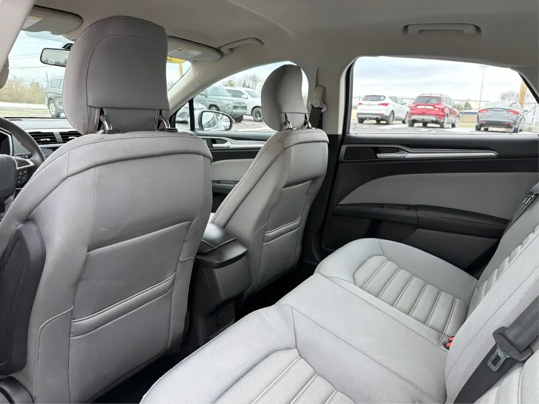 2014 Ford Fusion S (3FA6P0G70ER) with an 2.5L L4 DOHC 16V engine, located at 1951 S Dayton Lakeview Rd., New Carlisle, OH, 45344, (937) 908-9800, 39.890999, -84.050255 - 2014 Ford Fusion S - Photo#10