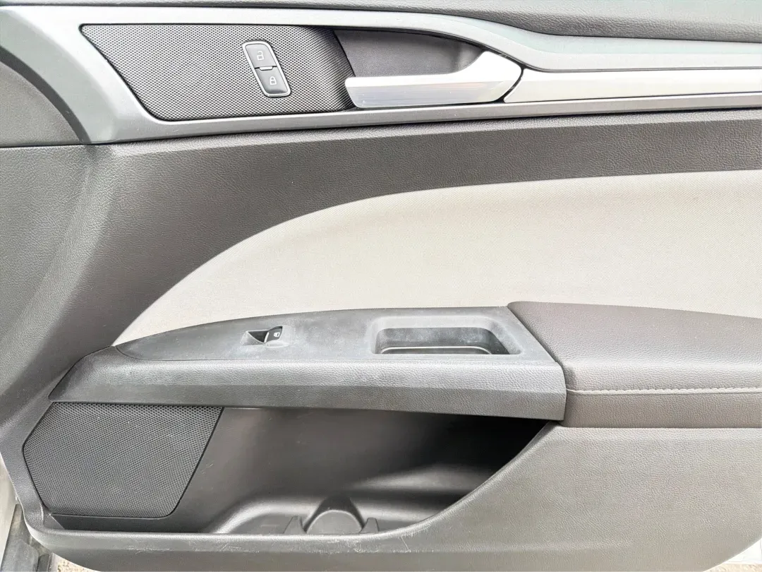 2014 Ford Fusion S (3FA6P0G70ER) with an 2.5L L4 DOHC 16V engine, located at 1951 S Dayton Lakeview Rd., New Carlisle, OH, 45344, (937) 908-9800, 39.890999, -84.050255 - 2014 Ford Fusion S - Photo#19