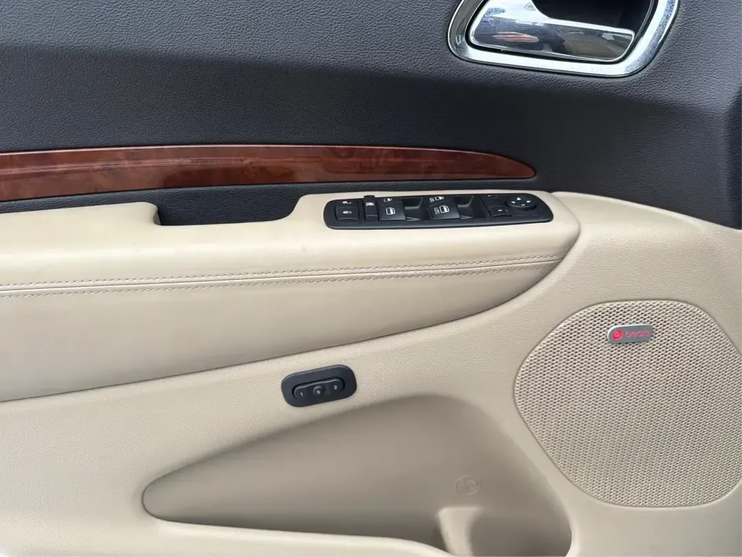 2015 Dodge Durango (1C4RDHEG2FC) with an Other engine, located at 8750 N County Rd 25A, Piqua, OH, 45356, (937) 908-9800, 40.164391, -84.232513 - **Unleash Adventure with the 2015 Dodge Durango Citadel Perfect for Family Road Trips!**<br /> <br /> Are you ready to take your family on unforgettable adventures? The 2015 Dodge Durango Citadel is designed for those who love the open road and the comfort of a spacious SUV. With its sleek Bright W - Photo#19