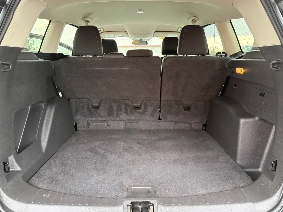 2017 Ford Escape SE (1FMCU9GD8HU) with an Other engine, located at 401 Woodman Dr, Riverside, OH, 45431, (937) 908-9800, 39.760899, -84.123421 - **Adventure Awaits: The 2017 Ford Escape SE at Advantage Car and Credit Riverside**<br /> <br /> Are you looking for a versatile SUV that can keep up with your active lifestyle? Whether you're navigating the bustling streets of Riverside, OH, or heading out for a weekend escape to the beautiful nea - Photo#12