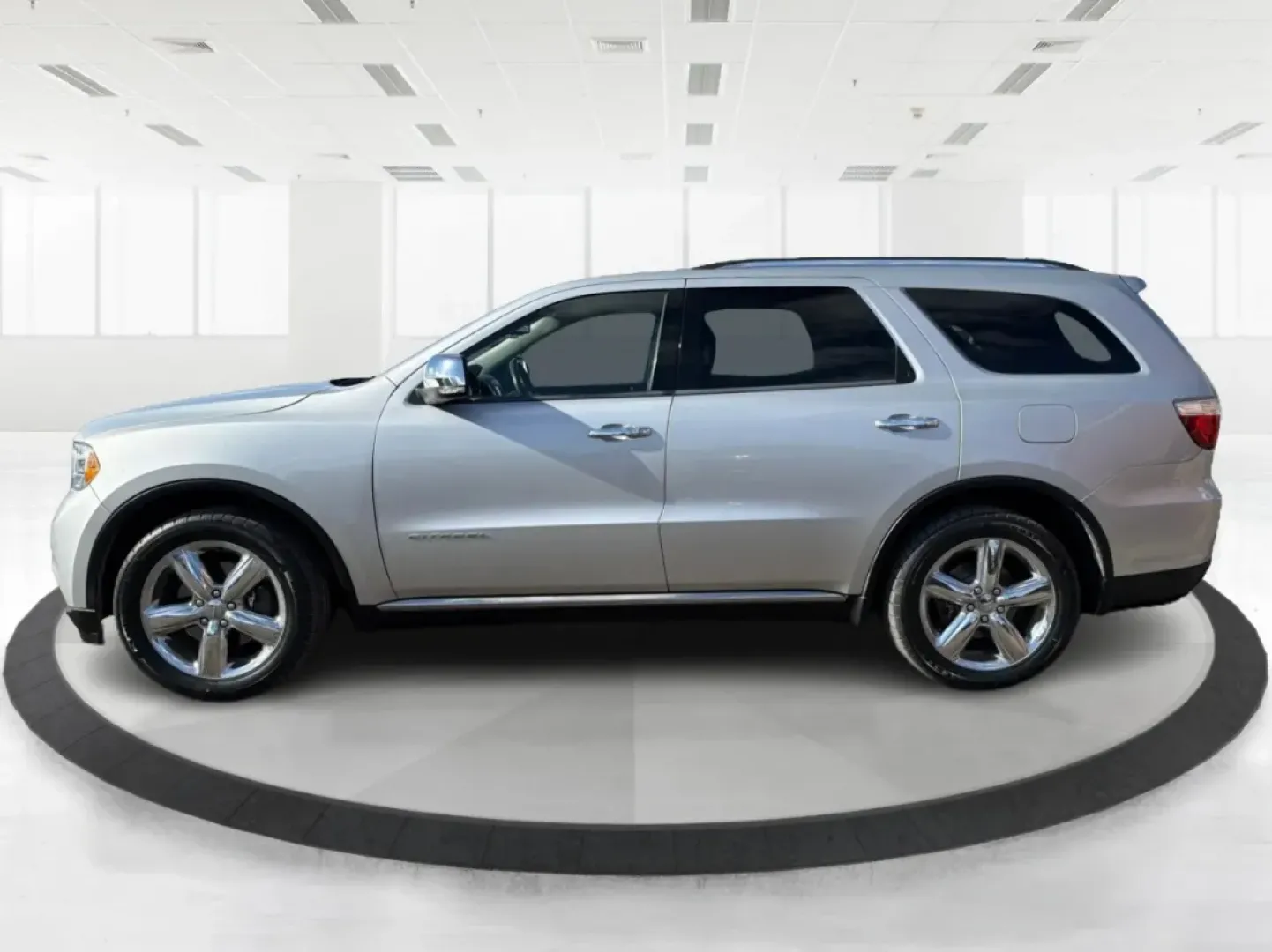 2012 Dodge Durango (1C4SDJET7CC) with an Other engine, located at 1951 S Dayton Lakeview Rd., New Carlisle, OH, 45344, (937) 908-9800, 39.890999, -84.050255 - **Experience Adventure and Comfort: 2012 Dodge Durango Citadel for Sale at Advantage Car and Credit - Moraine**<br /> <br /> If you are searching for the perfect SUV that combines rugged capability with luxurious comfort, look no further than the 2012 Dodge Durango Citadel. This vehicle is ideal for - Photo#5