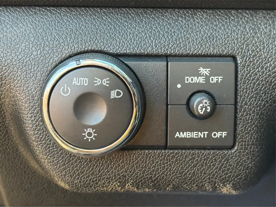 2017 Buick Enclave Leather (5GAKVBKD5HJ) with an 3.6L V-6 gasoline direct injection engine, located at 8750 N County Rd 25A, Piqua, OH, 45356, (937) 908-9800, 40.164391, -84.232513 - **Experience Adventure and Comfort with the 2017 Buick Enclave at Advantage Car and Credit - Piqua!**<br /> <br /> Are you ready to elevate your family road trips or daily commutes with a vehicle that combines sophistication, comfort, and reliability? Look no further than this stunning 2017 Buick En - Photo#17