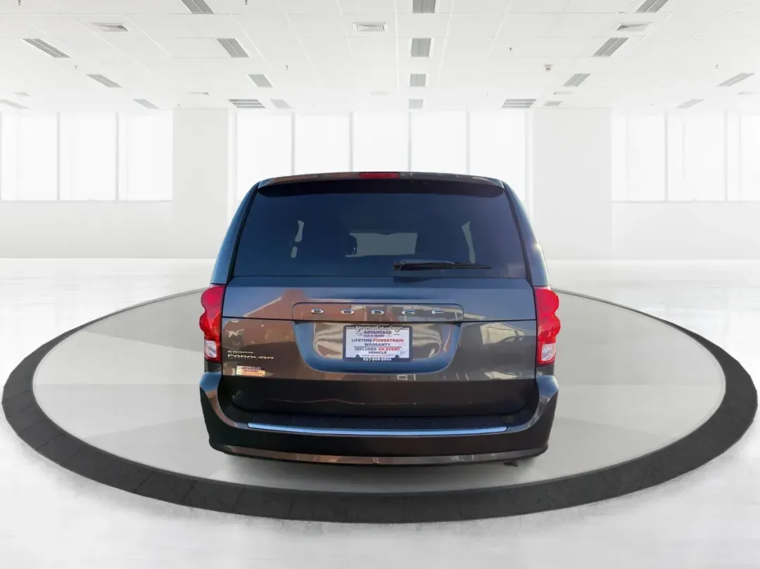 2016 Dodge Grand Caravan American Value Pkg (2C4RDGBG7GR) with an Pentastar 3.6L V-6 DOHC engine, located at 4508 South Dixie Dr, Moraine, OH, 45439, (937) 908-9800, 39.689976, -84.218452 - **Discover the Freedom of Family Adventures with the 2016 Dodge Grand Caravan at Advantage Car and Credit - Moraine!**<br /> <br /> Are you ready to transform your family outings into unforgettable adventures? The 2016 Dodge Grand Caravan is the perfect companion for busy parents, spacious enough to - Photo#3
