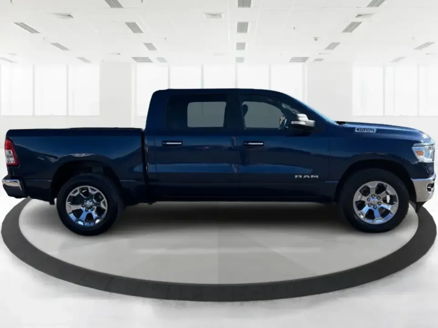 2019 Ram 1500 Big Horn/Lone Star Crew Cab 4x4 5'7 Box (1C6SRFFT2KN) with an 5.7L V8 OHV 16V engine, 8A transmission, located at 880 E. National Road, Vandalia, OH, 45377, (937) 908-9800, 39.891918, -84.183594 - **Experience the Ultimate Adventure with the 2019 Ram 1500 Big Horn/Lone Star Crew Cab 4x4!**<br /> <br /> If you're searching for a truck that seamlessly blends rugged capability with everyday practicality, look no further than the 2019 Ram 1500 Big Horn/Lone Star Crew Cab 4x4, available now at Adv - Photo#1
