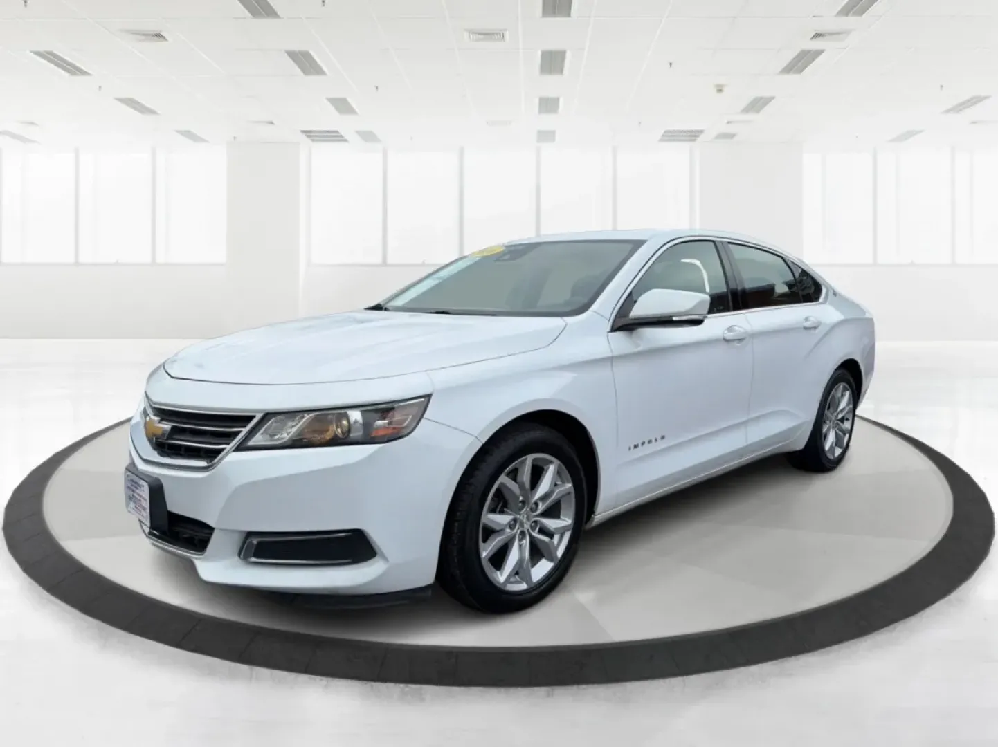 2016 Chevrolet Impala 2LT (2G1115S34G9) with an 3.6L V-6 gasoline direct injection engine, located at 1184 Kauffman Ave, Fairborn, OH, 45324, (937) 908-9800, 39.807072, -84.030914 - **Elevate Your Daily Drive with the 2016 Chevrolet Impala 2LT at Advantage Car and Credit - Fairborn!**<br /> <br /> Are you in search of a sedan that not only meets your daily commuting needs but also enhances your lifestyle? Look no further than this stunning 2016 Chevrolet Impala 2LT, available a - Photo#8